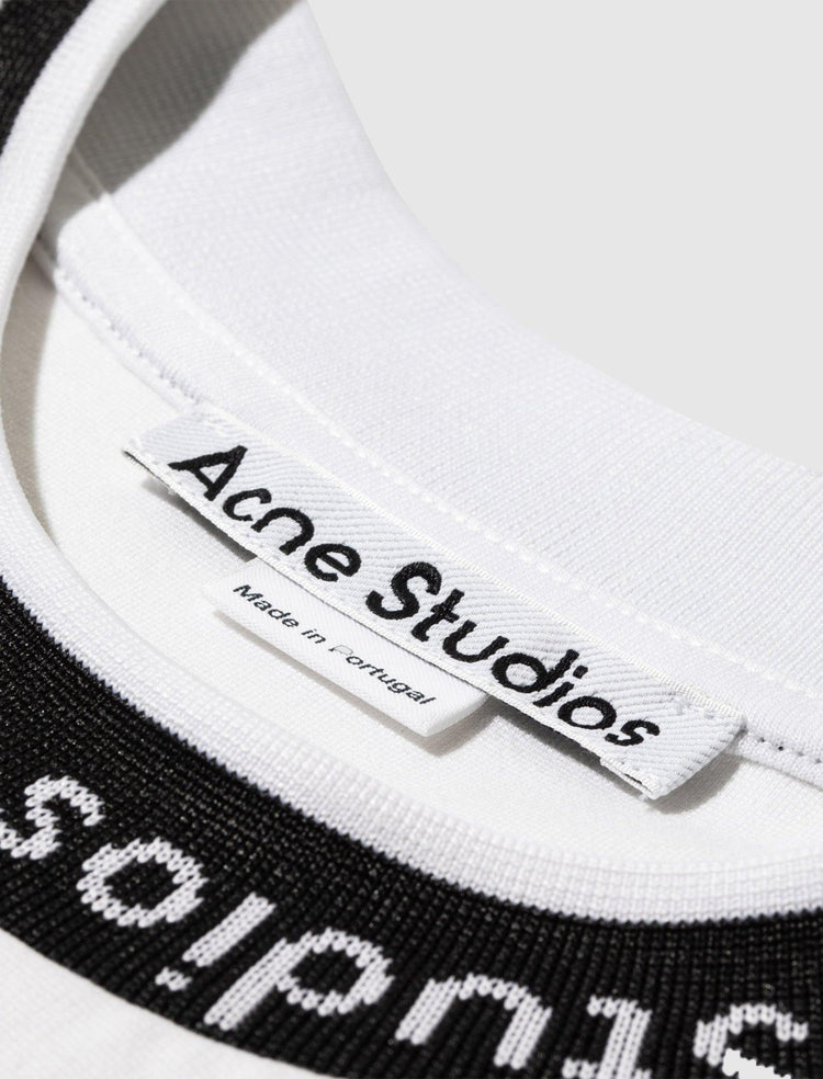 LOGO NECK TEE - A Ma Maniere