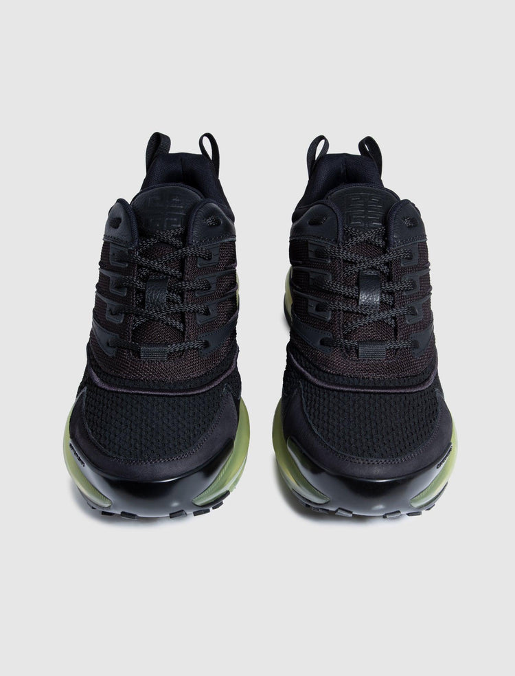 GV1 RUNNER - A Ma Maniere