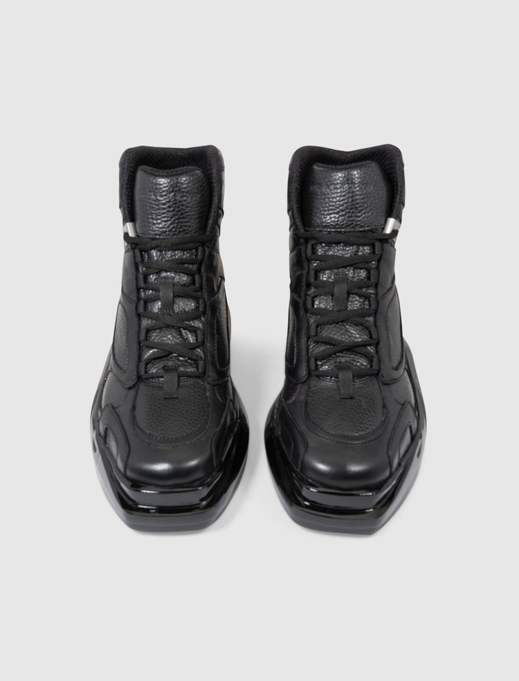 HIGH TOP MONO HIKING SNEAKER