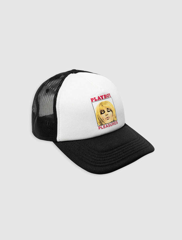 MAGAZINE TRUCKER HAT