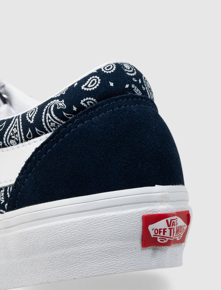 BOLD NI BANDANA "DRESS BLUES"