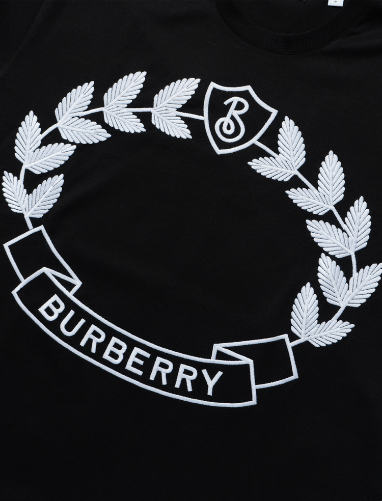 WOMEN'S CARRICK EMBROIDERED TEE