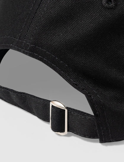 SM21 HAT - A Ma Maniere
