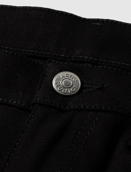 MAX STAY BLACK DENIM - A Ma Maniere