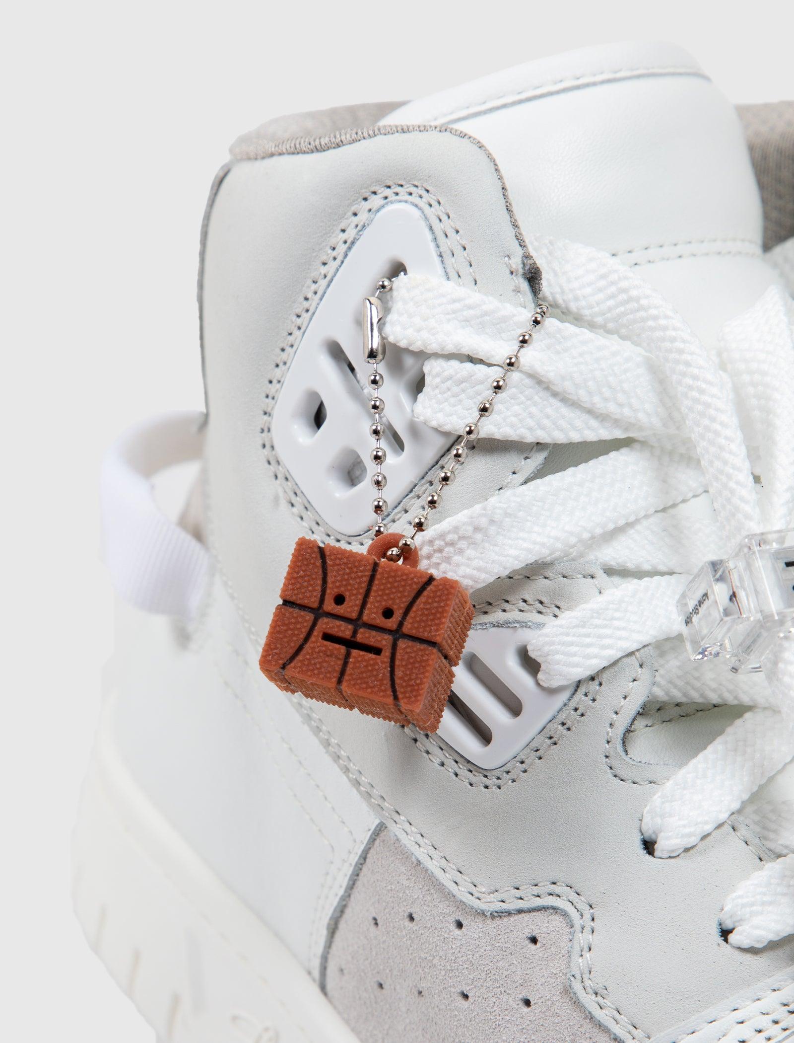 HIGH TOP SNEAKERS - A Ma Maniere