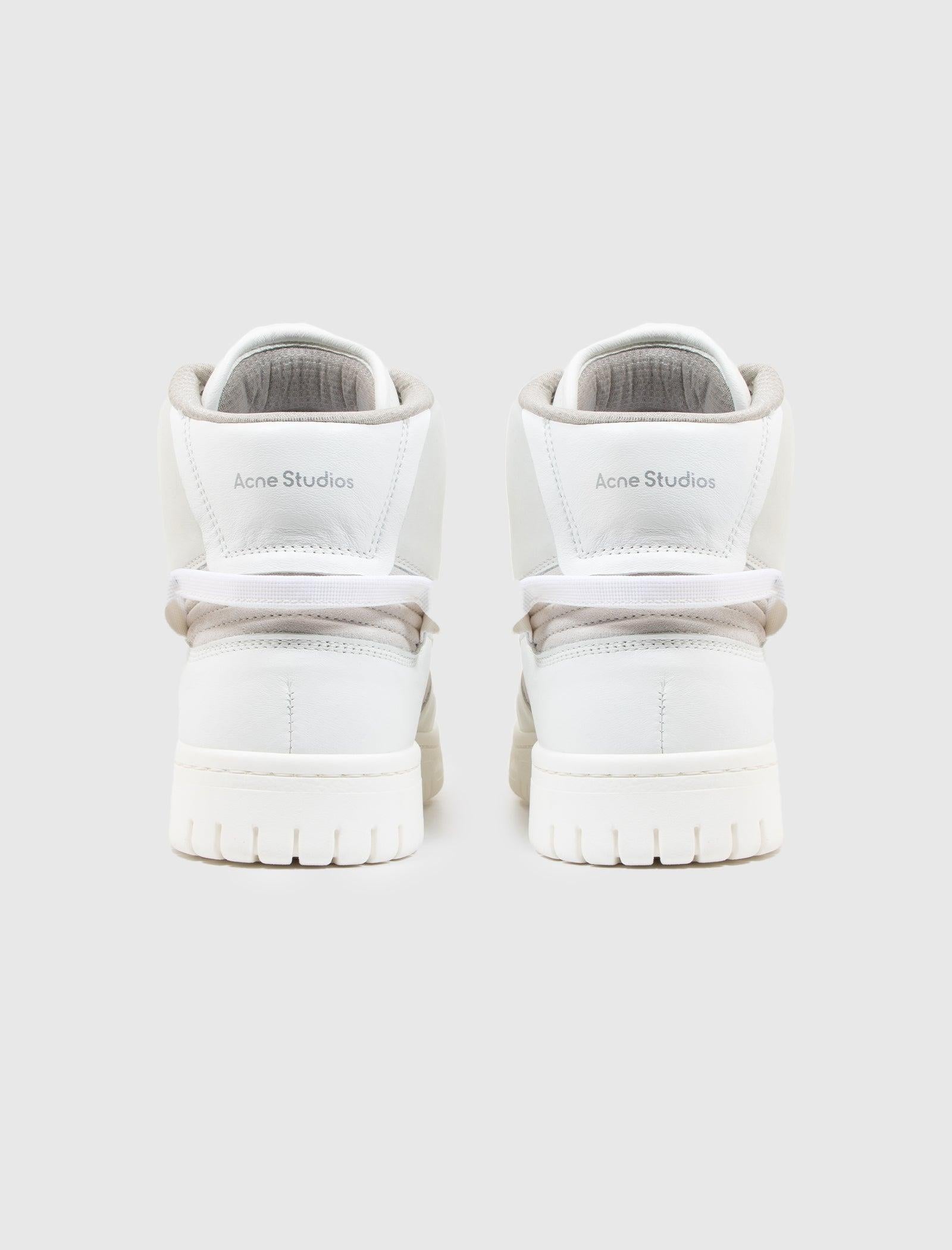 HIGH TOP SNEAKERS - A Ma Maniere