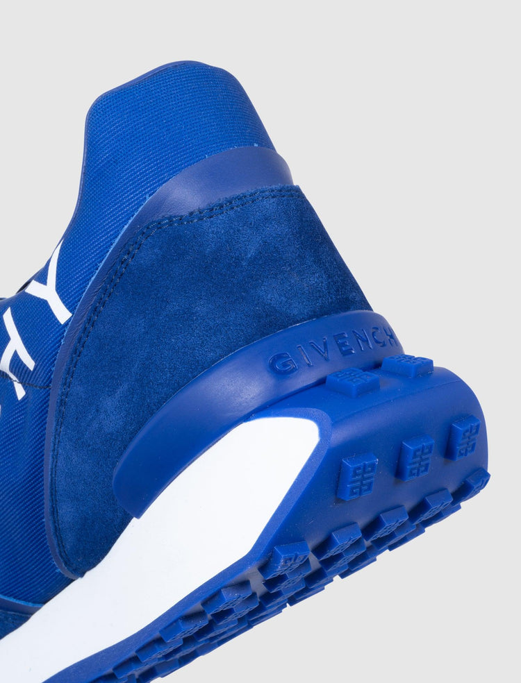 RUNNER LIGHT SNEAKER - A Ma Maniere