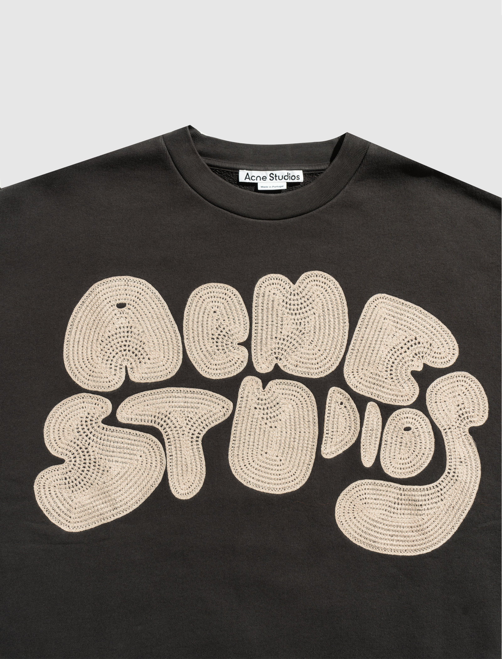 CREWNECK LOGO SWEATER - A Ma Maniere