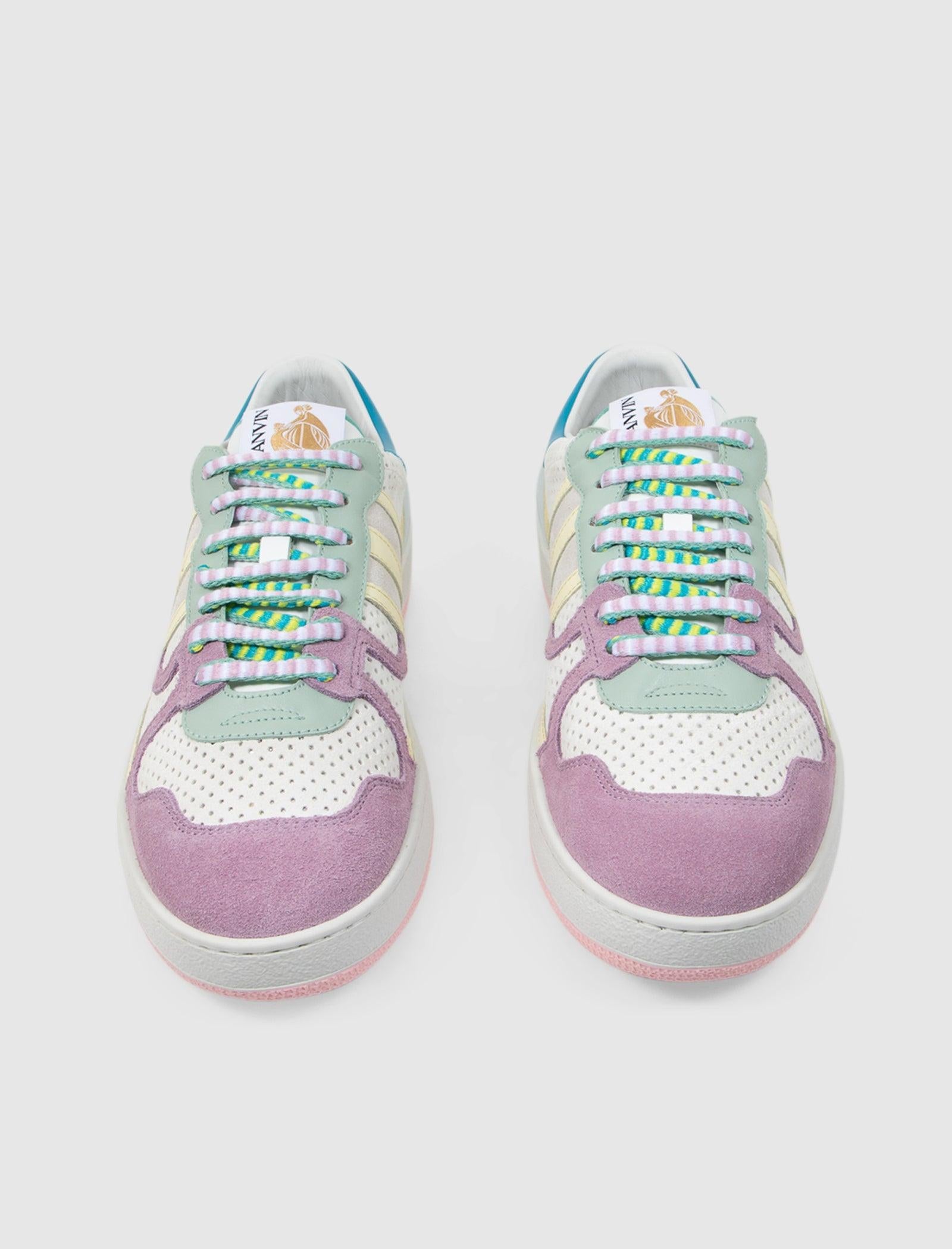 CLAY LOW TOP SNEAKERS - A Ma Maniere