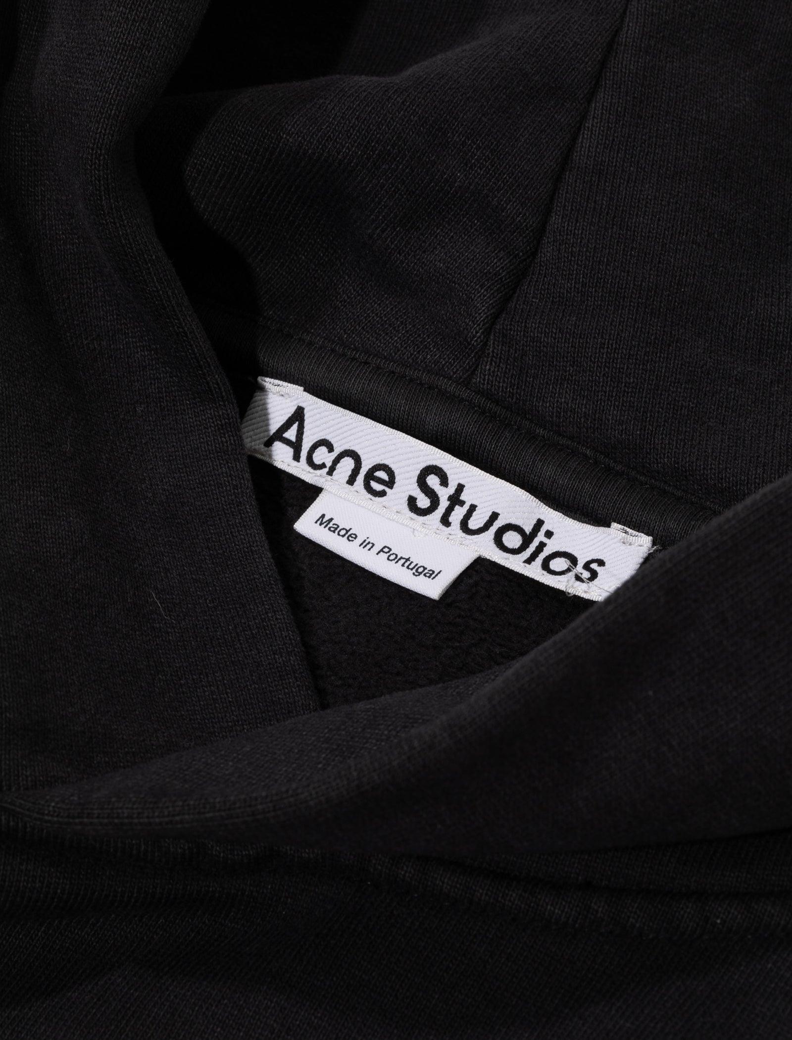 SMALL LOGO HOODIE - A Ma Maniere
