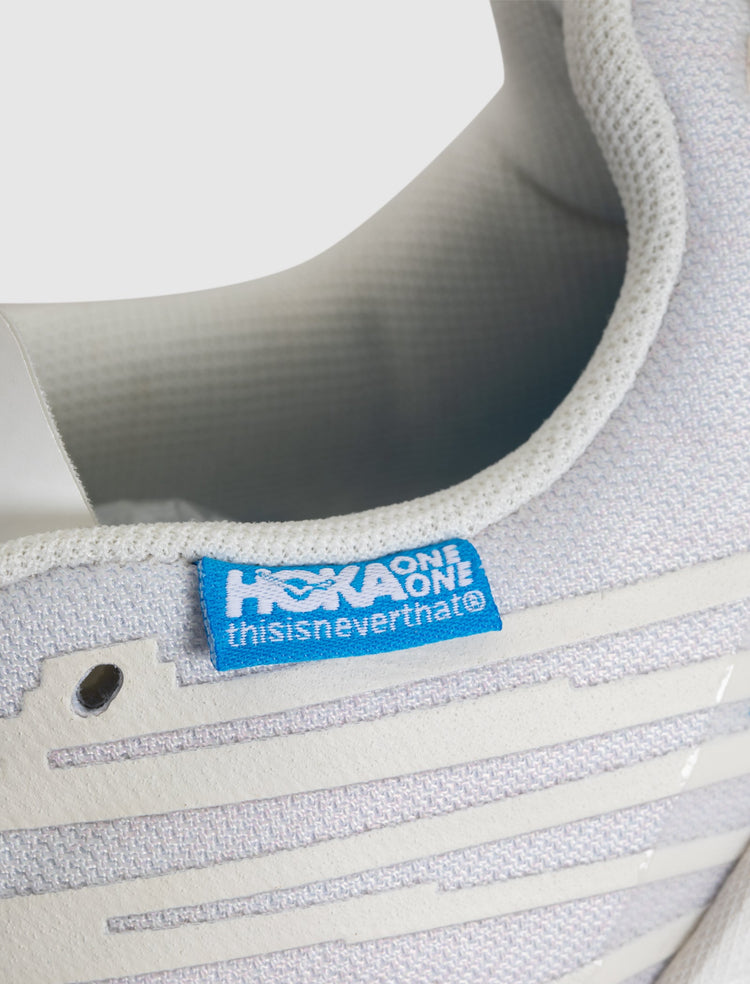 THISISNEVERTHAT X HOKA ONE ONE SPEEDGOAT 4