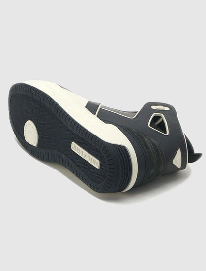 COURTSIDE HI - A Ma Maniere