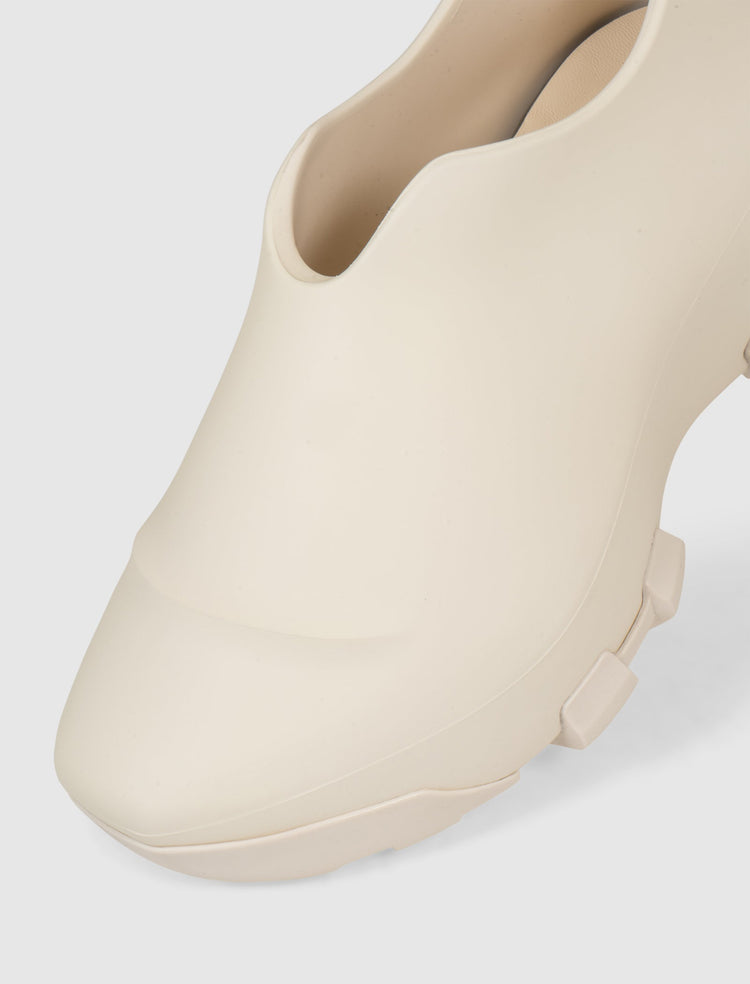 MONUMENTAL MALLOW LOW SHOE