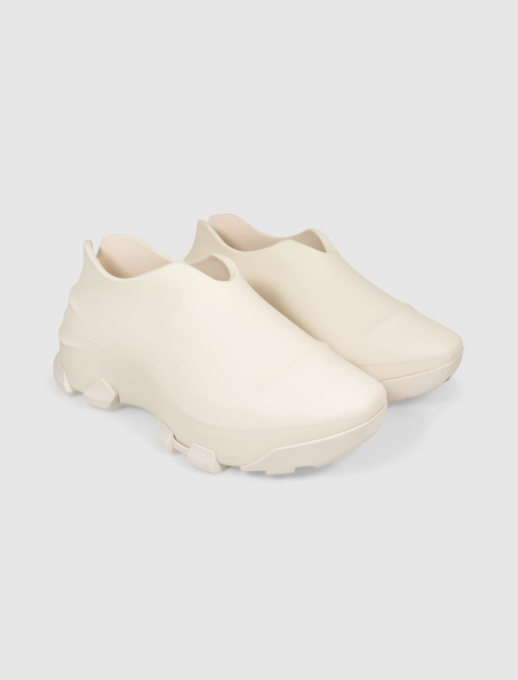 MONUMENTAL MALLOW LOW SHOE