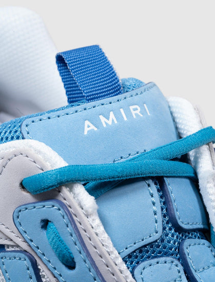 BONE RUNNER - A Ma Maniere